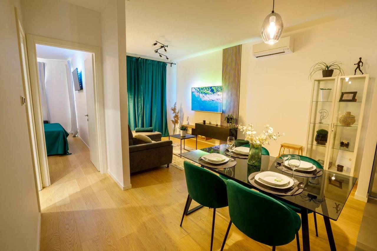 Osiris Luxury Apartment Split Exteriör bild